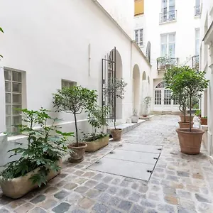 Luxe - Dream Location - For 2 Pp Apartment